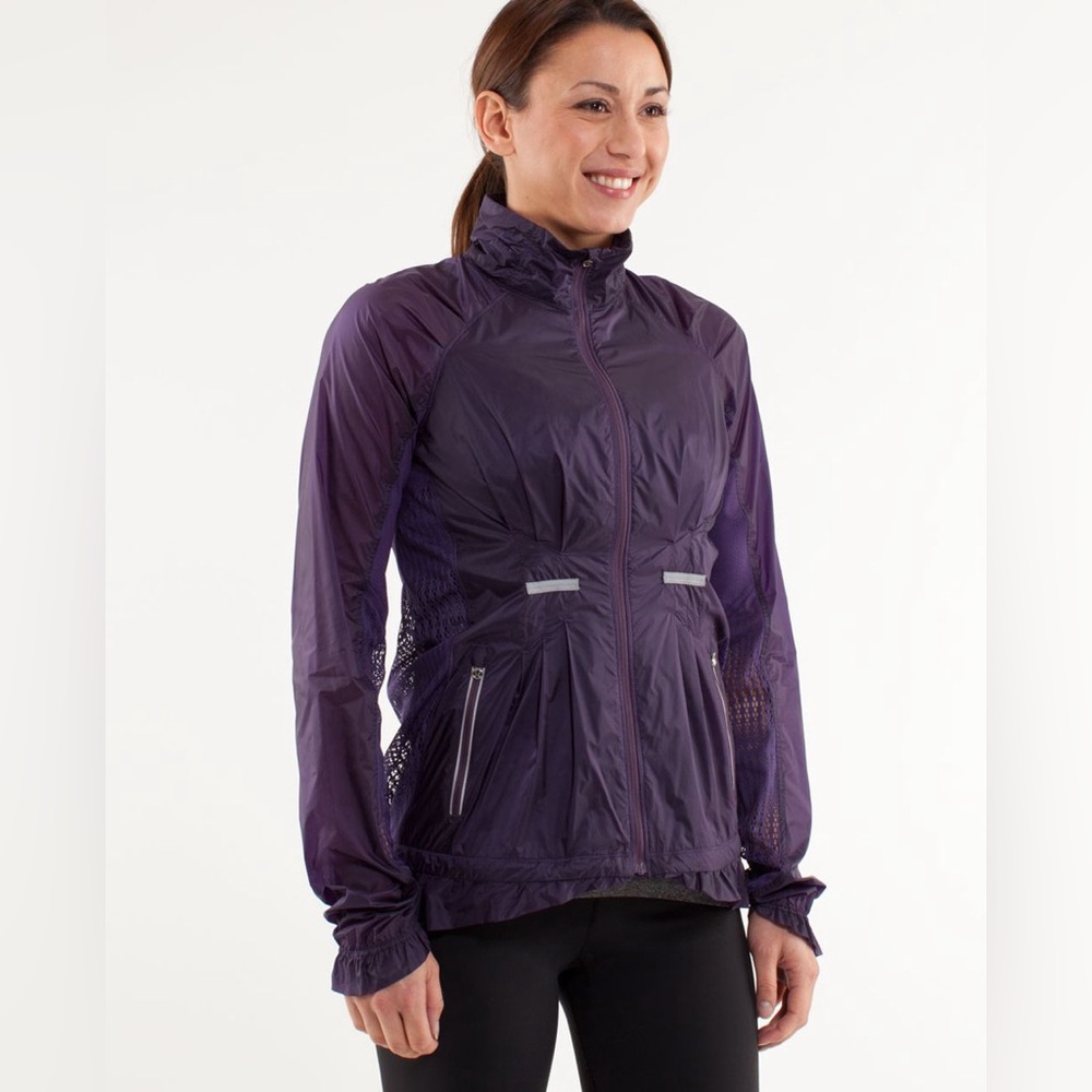 Lululemon Run: Wild Jacket Concord Grape Purple Nothin’ To Hide Mesh Wind Light - Picture 10 of 16